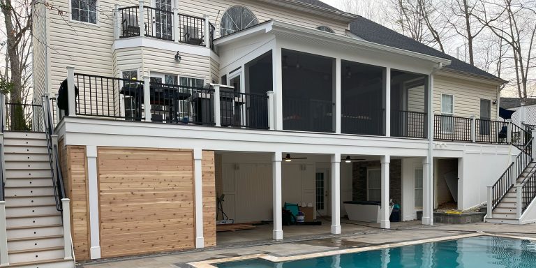 Porch with underdecking