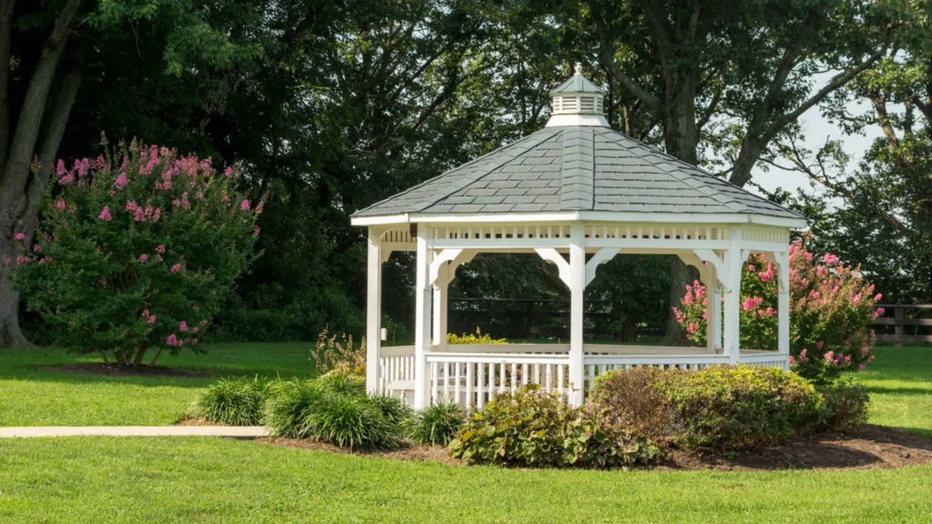Classic Gazebo Example