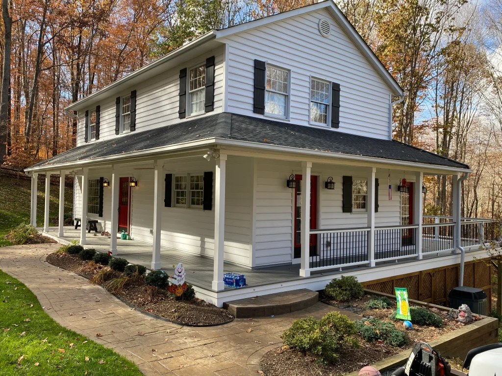 Porch with roof