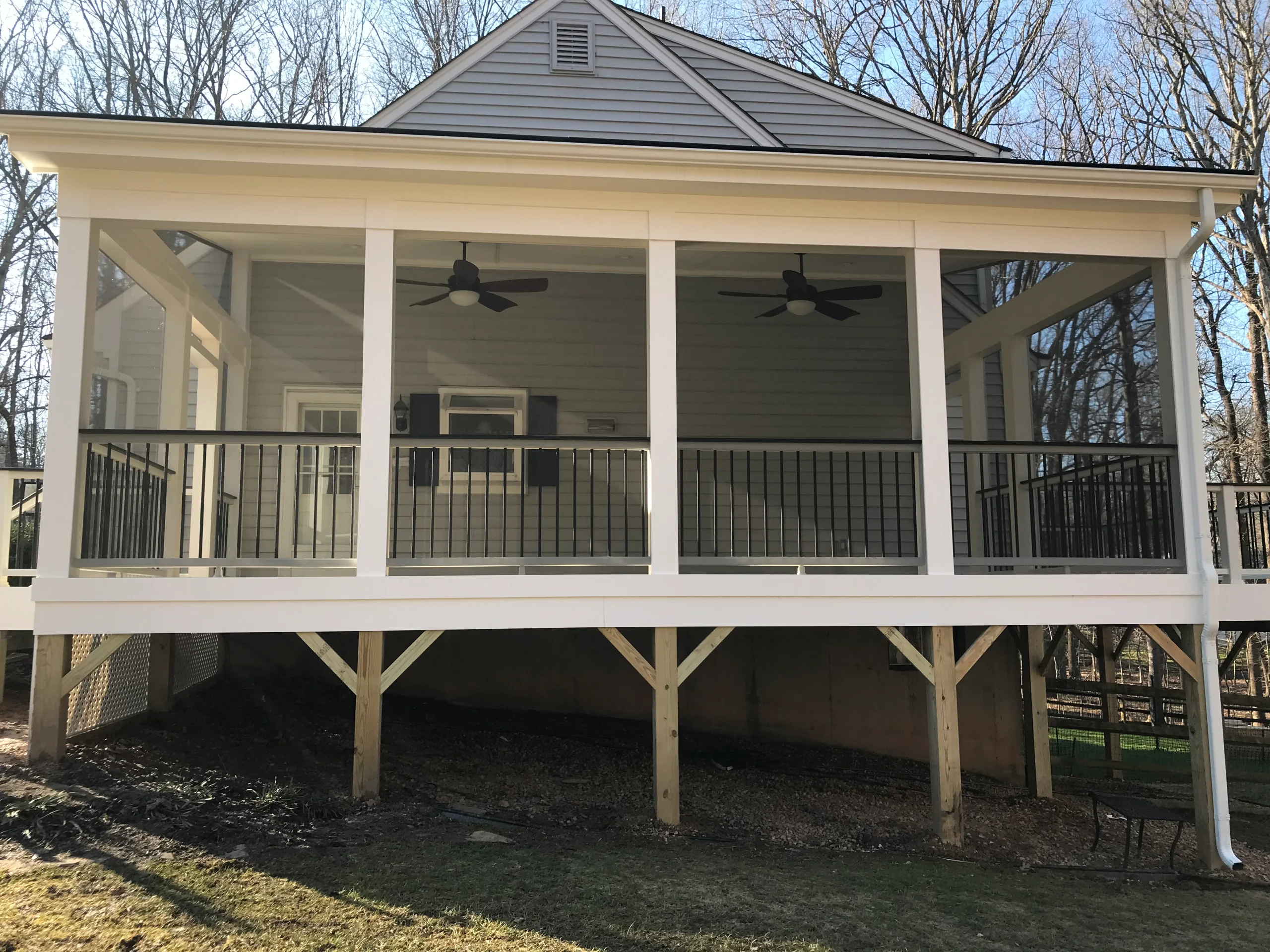 elevated-deck-with-aluminum-railing-and-a-custom-porch-on-the-virginia