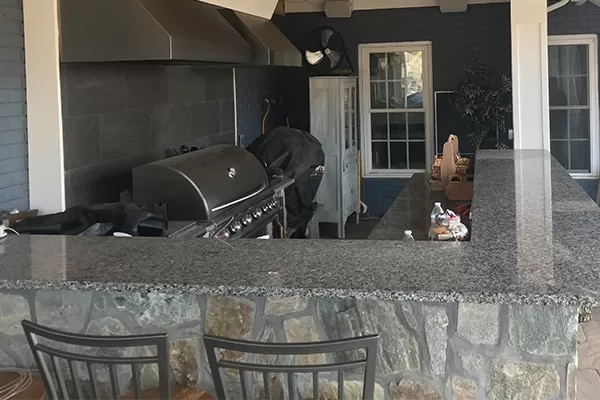 outdoor-bar-kitchen-on-the-dumfries-virginia