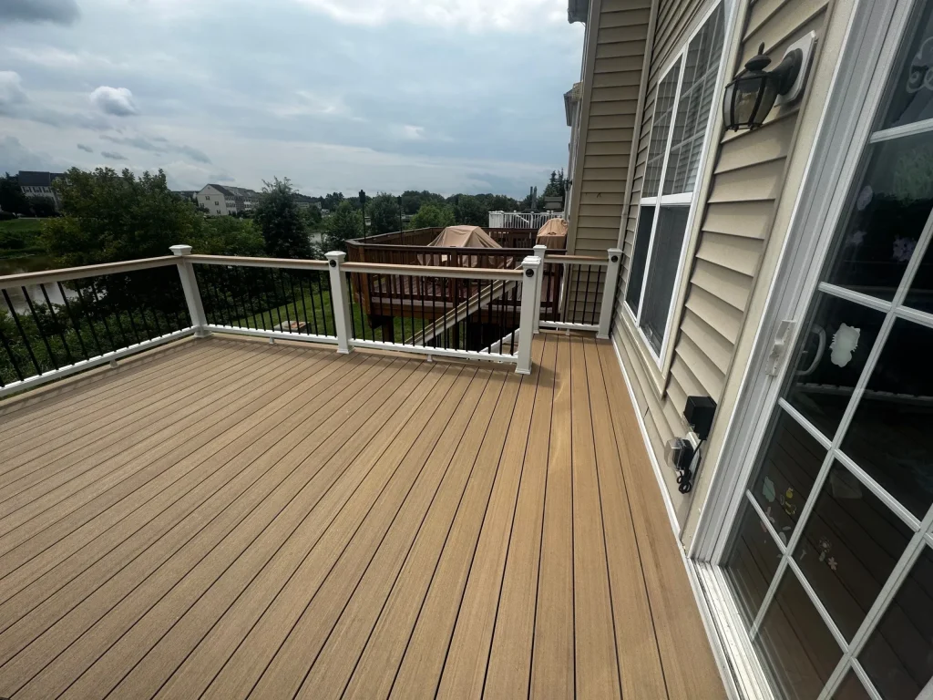 pvc-decking-with-aluminum-railing-with-covered-furniture-on-the-virginia