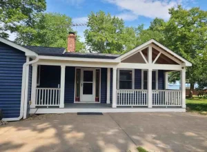 residential-deck-with-porch-enclosure-on-the-virginia